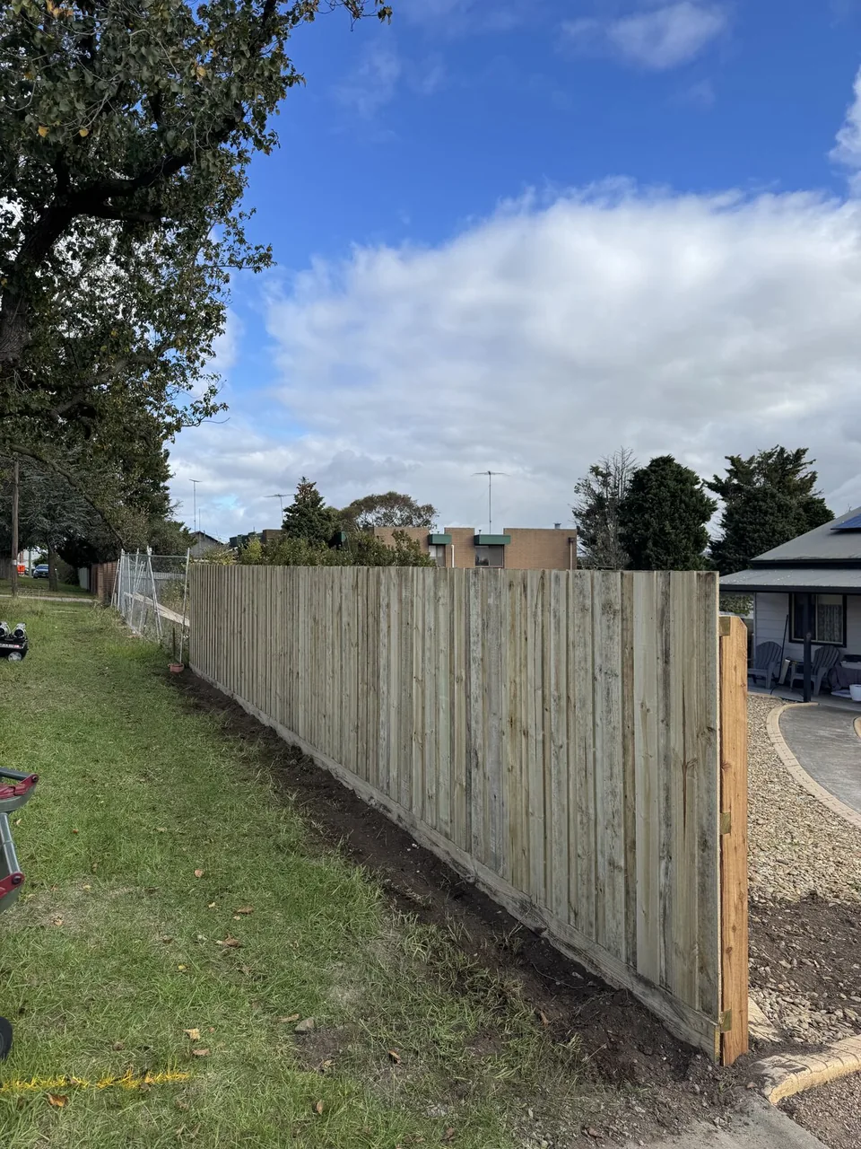 1.8 m timber paling boundary fence
